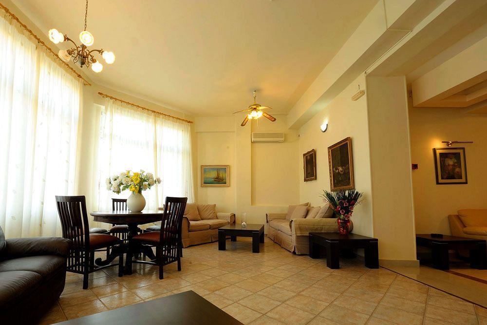 Kentrikon Hotel & Spa Loutra Edipsou  Exterior foto